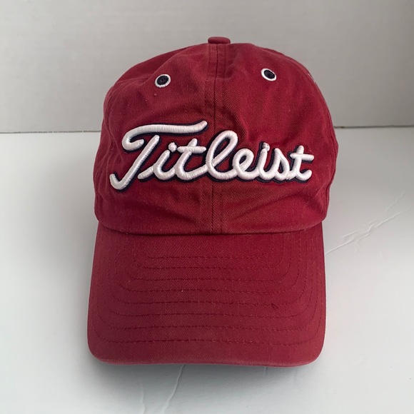 🔺SOLD🔺TITLEIST Golf Cap. Red/White